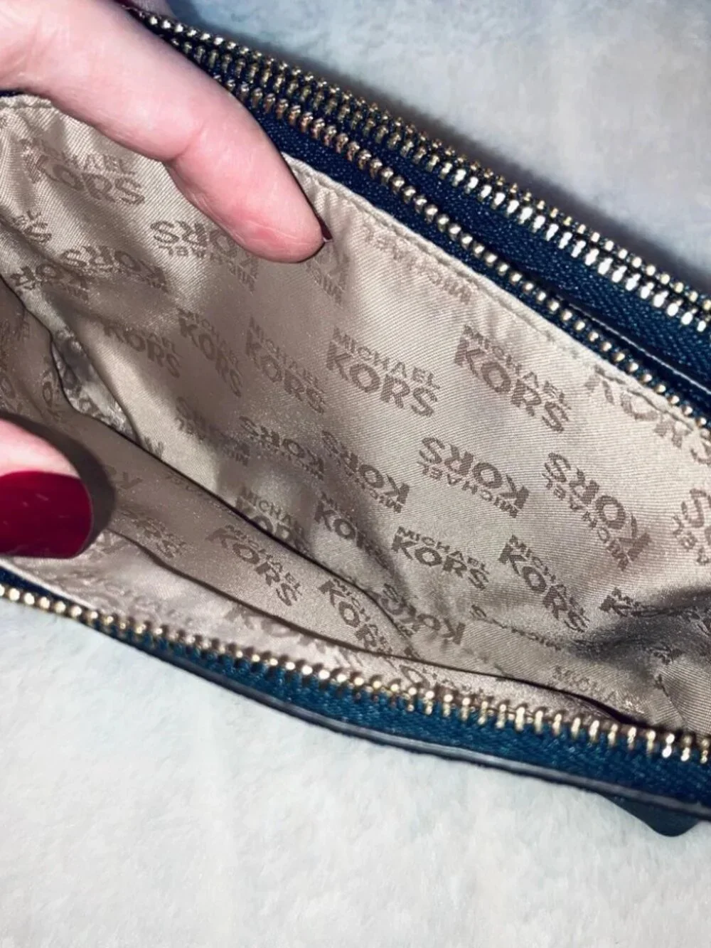 Jet Set Wristlet - Michael Kors